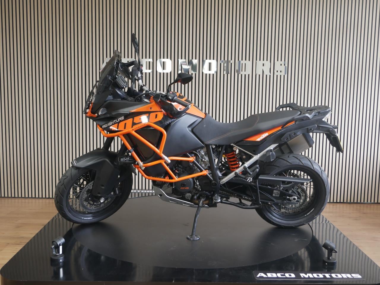 KTM 1050 ADVENTURE