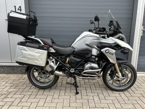 Frisse BMW R1200GS uit 2015 met 76dkm, 1e eig, vario kofferset etc €8995,-