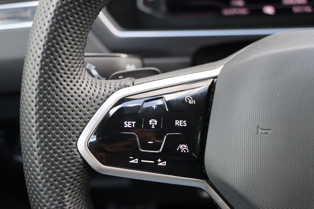Volkswagen Tiguan 1.4 tsi ehybrid r-line business + 245pk dsg6