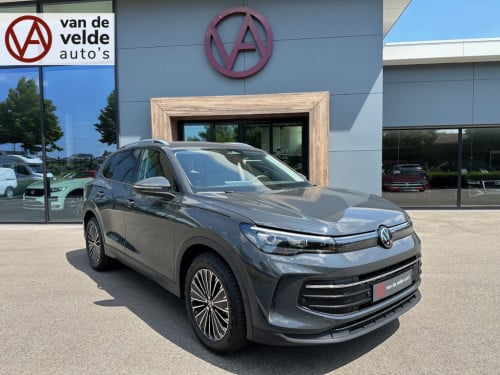 Volkswagen Tiguan 1.5 etsi life | trekhaak | camera | trekhaak | dode hoek 