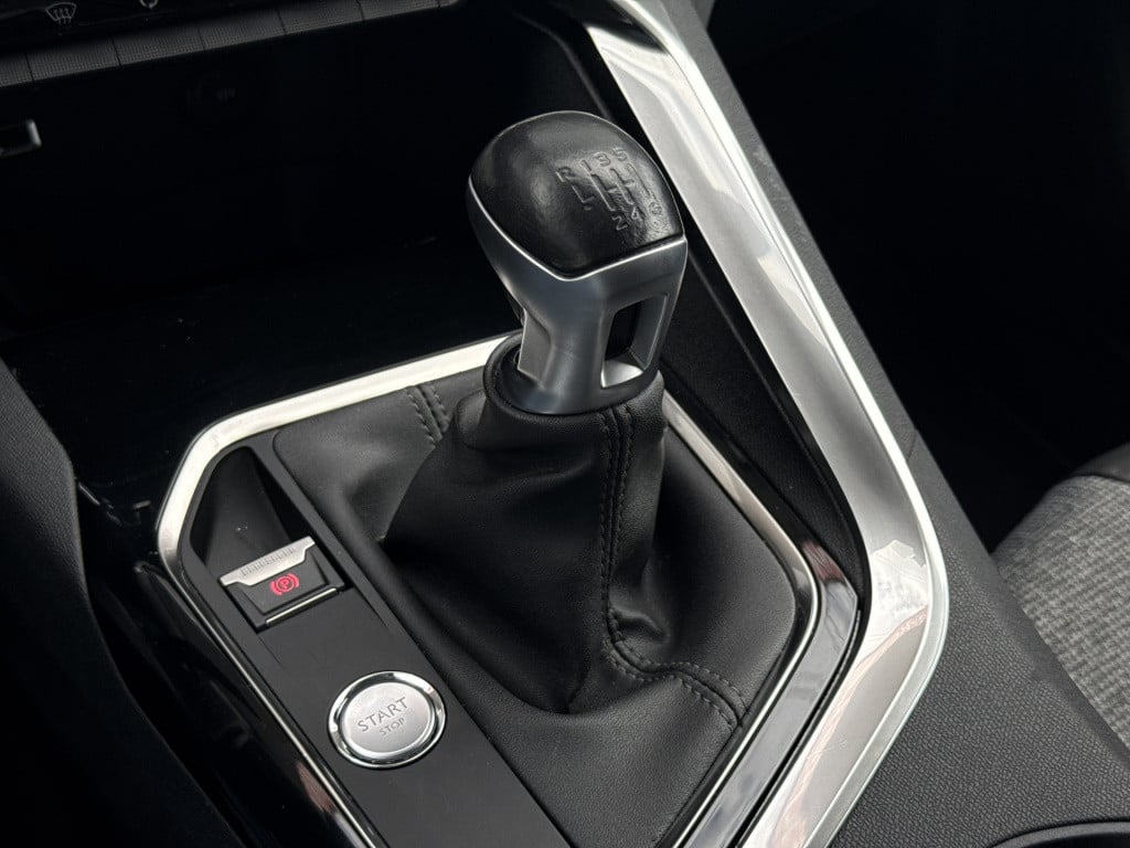 Peugeot 3008 1.2 puretech première | nl-auto | 1e eig | digi dash | camera 