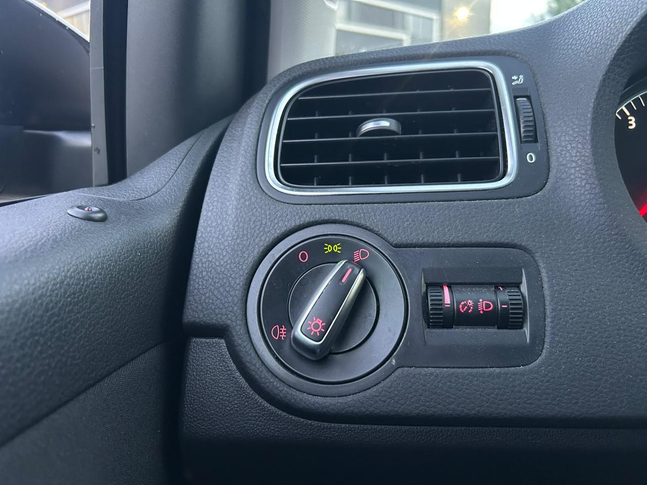 Volkswagen Polo 1.2-12V R-line|CARPLAY|APK|AIRCO|STOELVERW