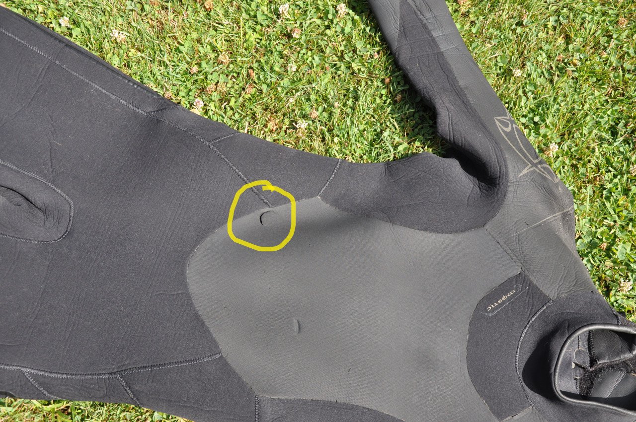 2x Wetsuit (maat M en S)