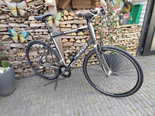 Merida speeder T3 56 cm 27 versnellingen tiagra
