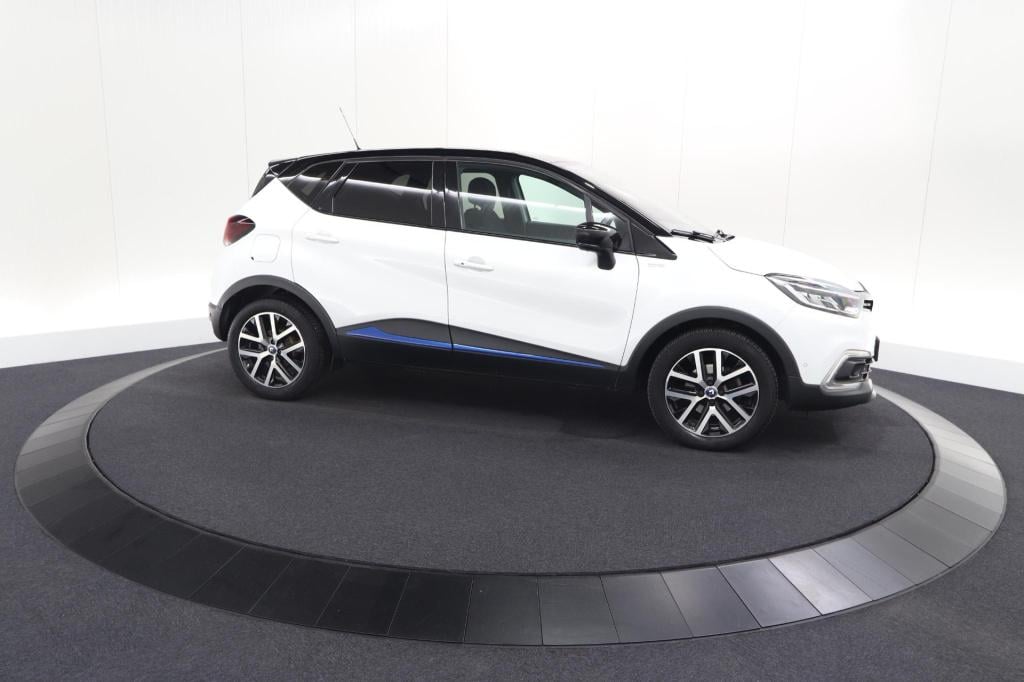Renault Captur tce 150 edc s-version | trekhaak| camera | dodehoekdetectie 