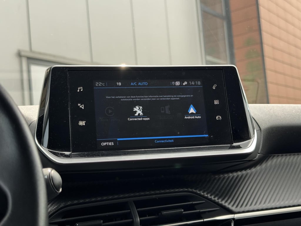 Peugeot 208 1.2 puretech active pack connect | led koplampen | navigatie | 