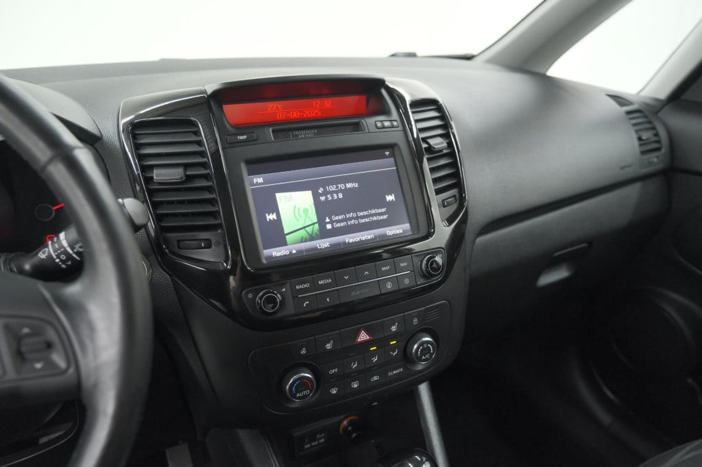 Kia Venga 1.6 cvvt summer edition | trekhaak | camera | navigatie