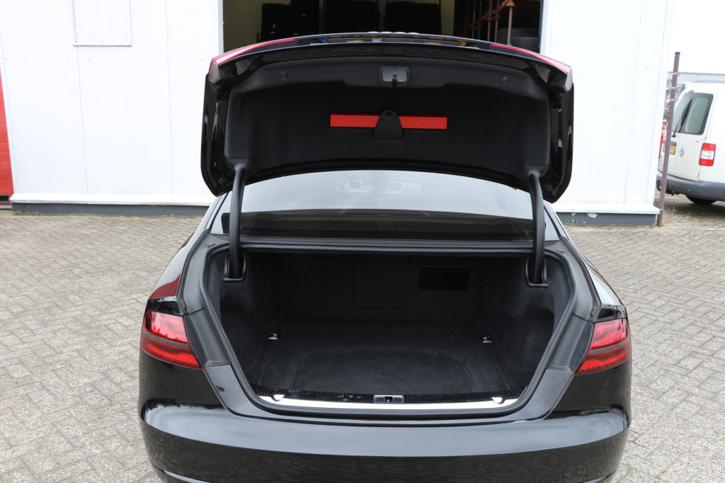 Audi S8 4.0 tfsi s8 plus quattro *keramisch *design selection