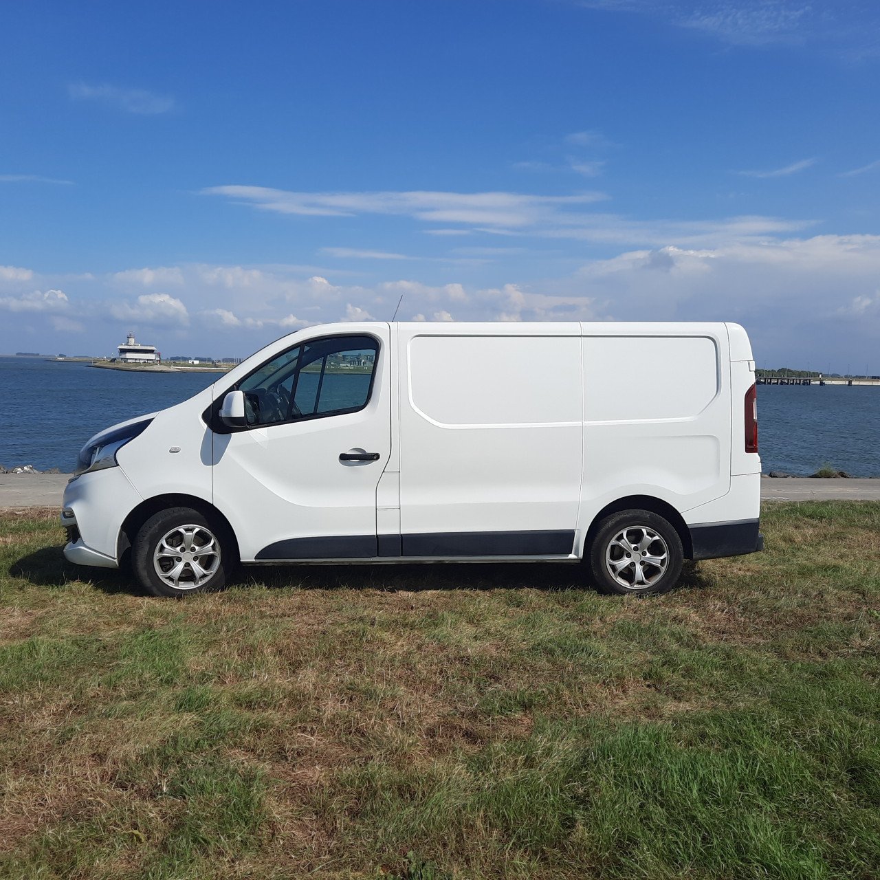 Fiat Talento, Opel Vivaro, Renault Trafic