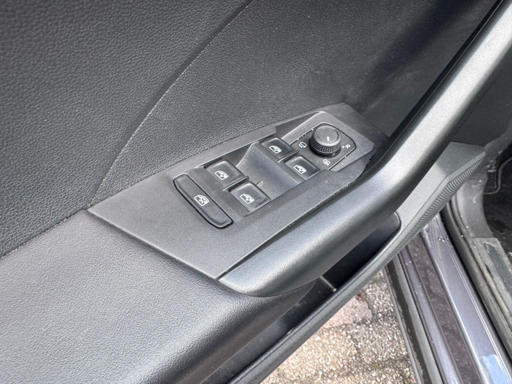 Volkswagen T-cross 1.0 tsi life edition