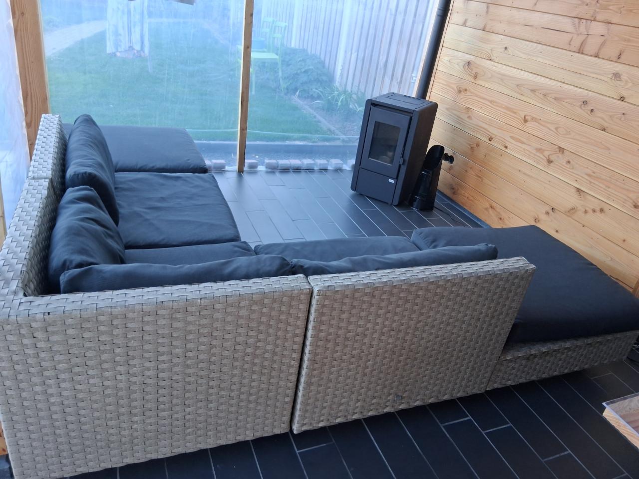 Te koop loungeset in hele goede staat