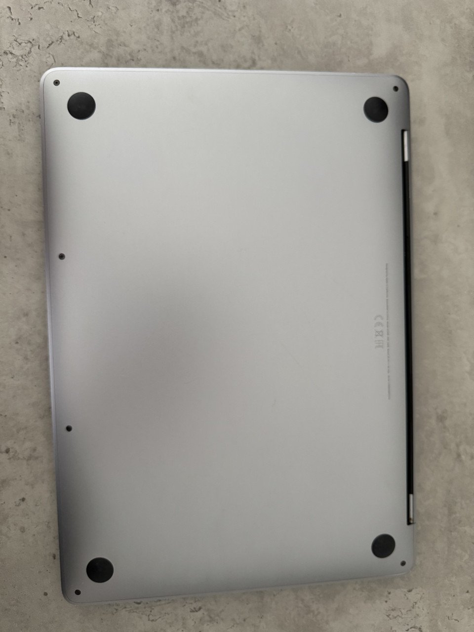Apple Macbook Pro 13" 2020 Touch Bar - Intel i5 - 16GB/256GB