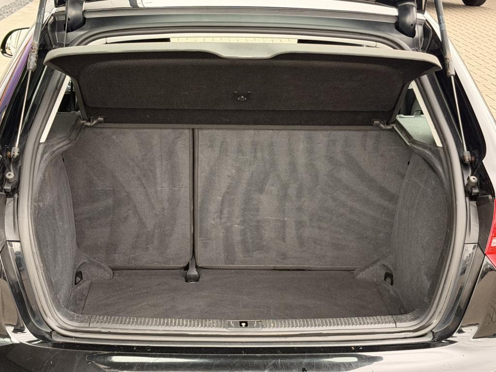 Audi A3 sportback 1.8 tfsi ambition | climate control | radio |