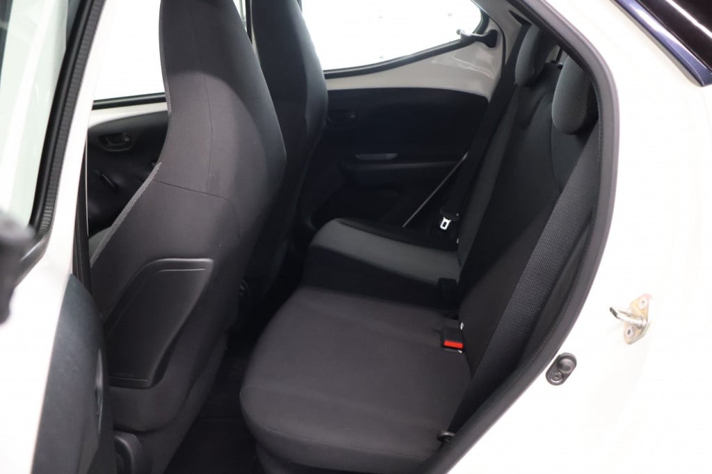 Toyota Aygo 1.0 vvt-i x