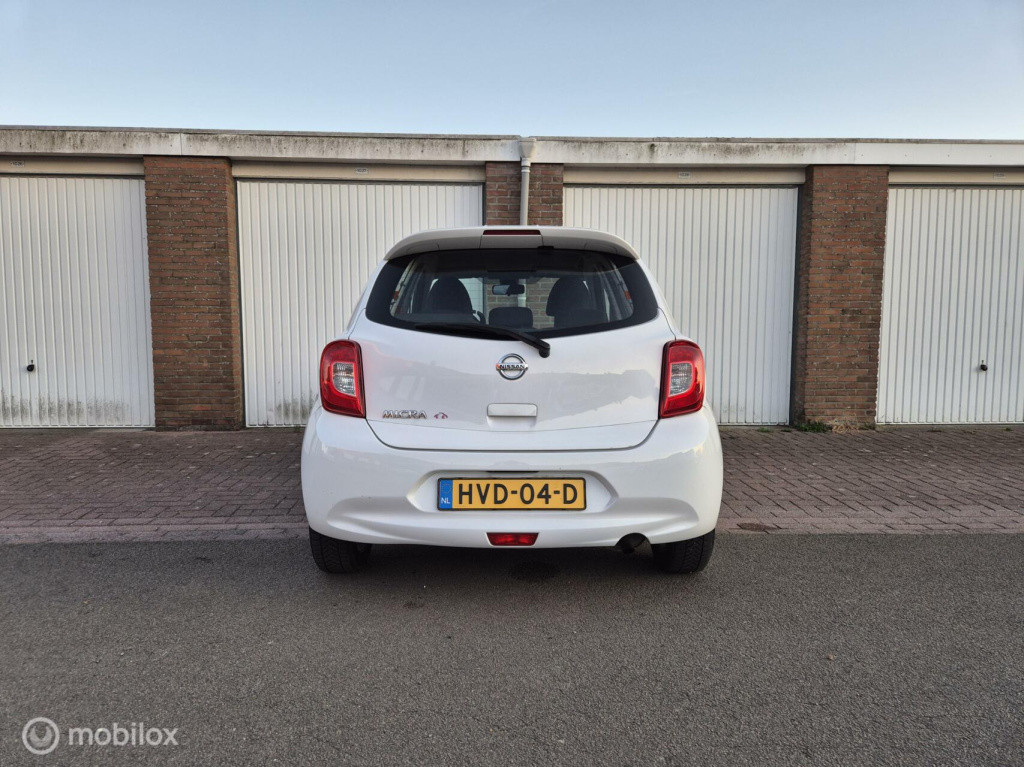 Nissan Micra 1.2 acenta / dealeronderhouden/ nieuwe koppeling / stoelverwar