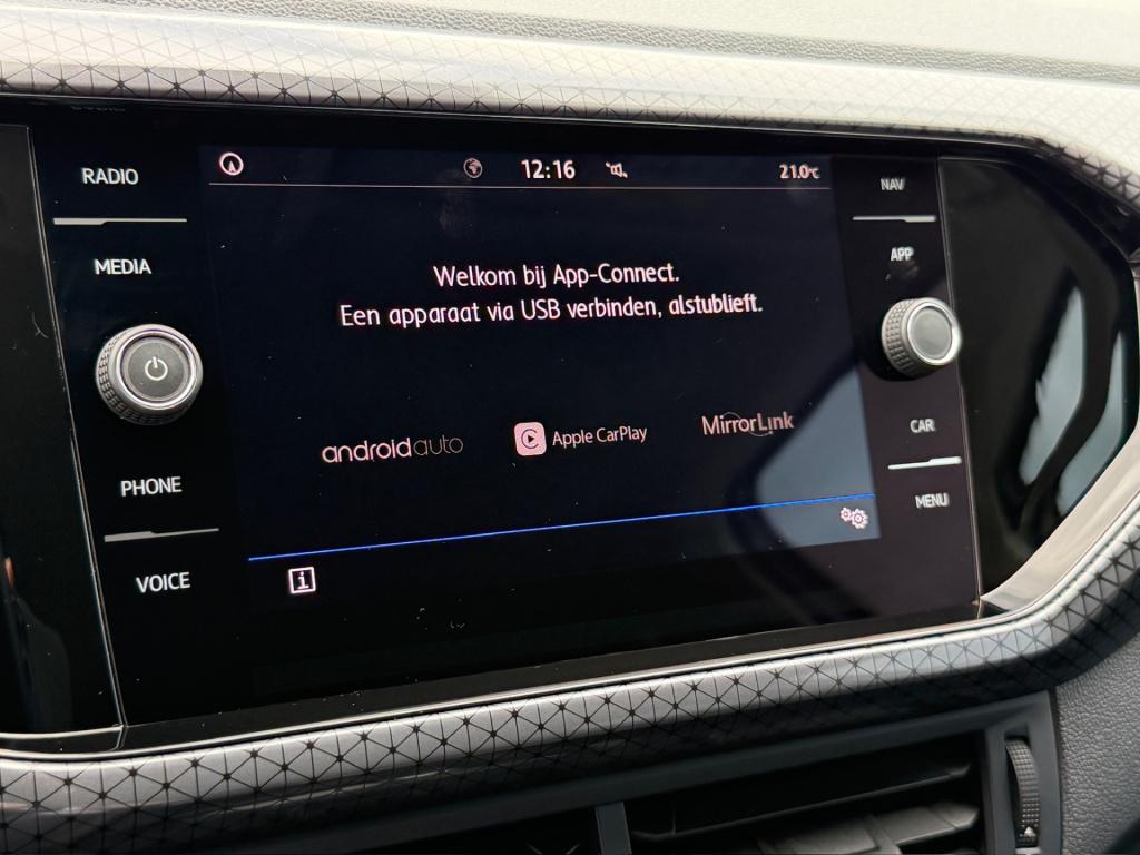 Volkswagen T-cross 1.0 tsi 115pk style | led | 4-season | climate | adap. c