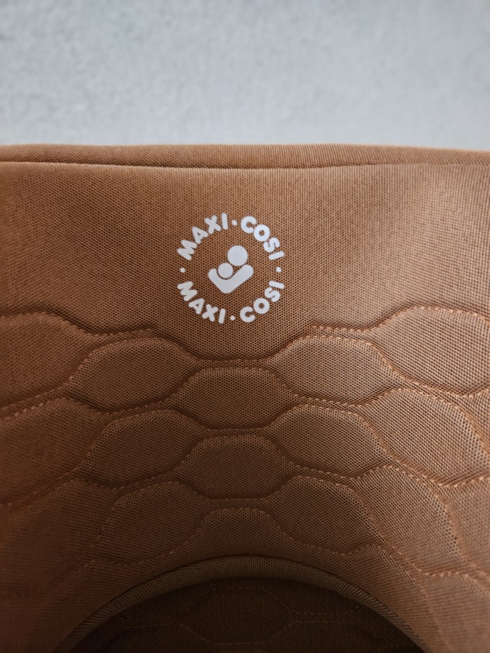 Maxi cosi kore pro i-size  authentic cognac  ( Z.G.A.N)