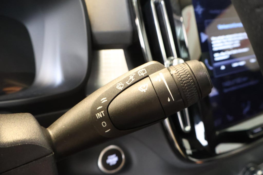 Volvo XC40 1.5 t5 recharge business pro nl auto, carplay, winterpack, keyle