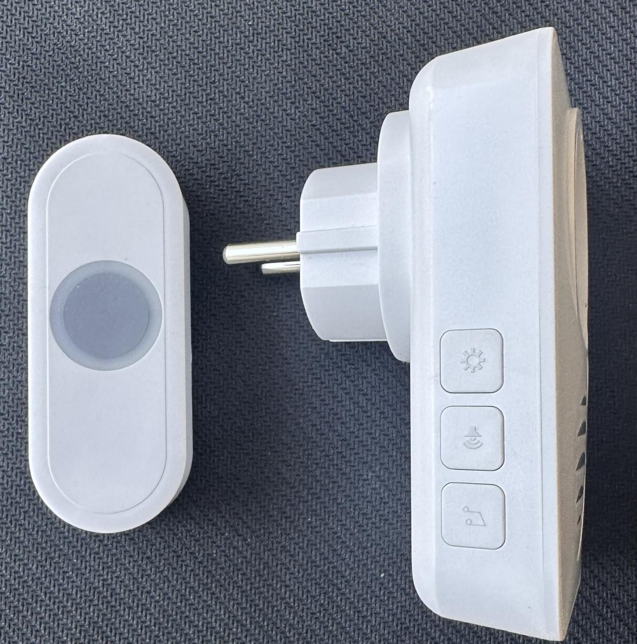 Z,G,A,N, PLUGIN DEURBEL MET BELDRUKKER OP KNOOPCEL BATTERIJ 2032.