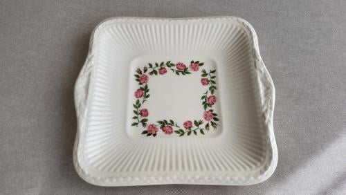 Wedgwood Rosalind vierkante schaal - NIEUW