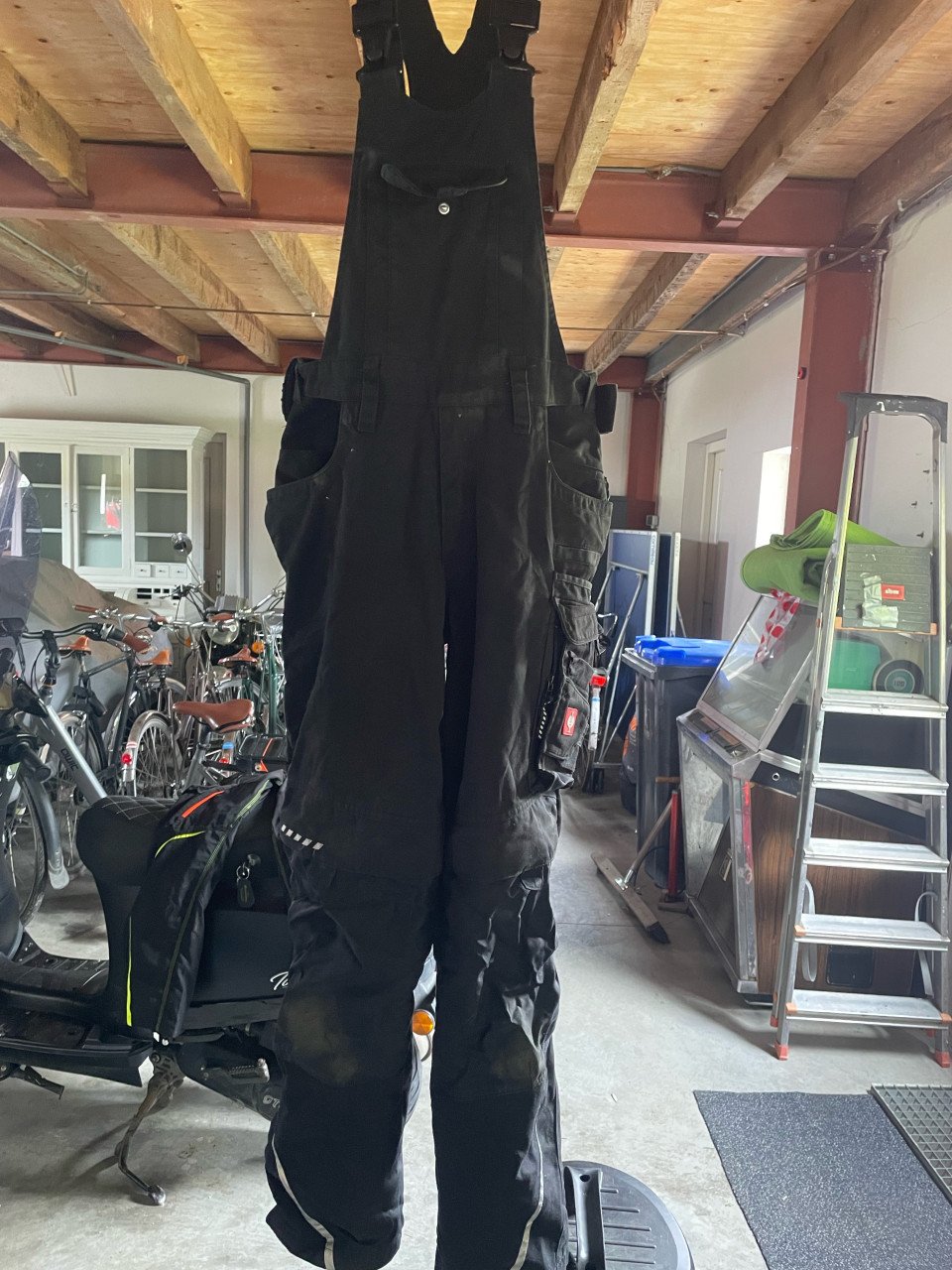 Zwarte werkbroek