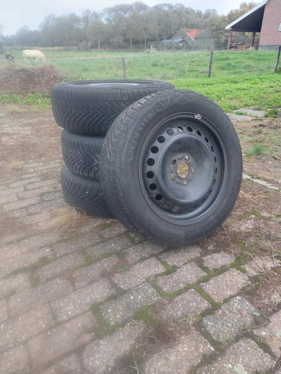 Winterbanden + velgen