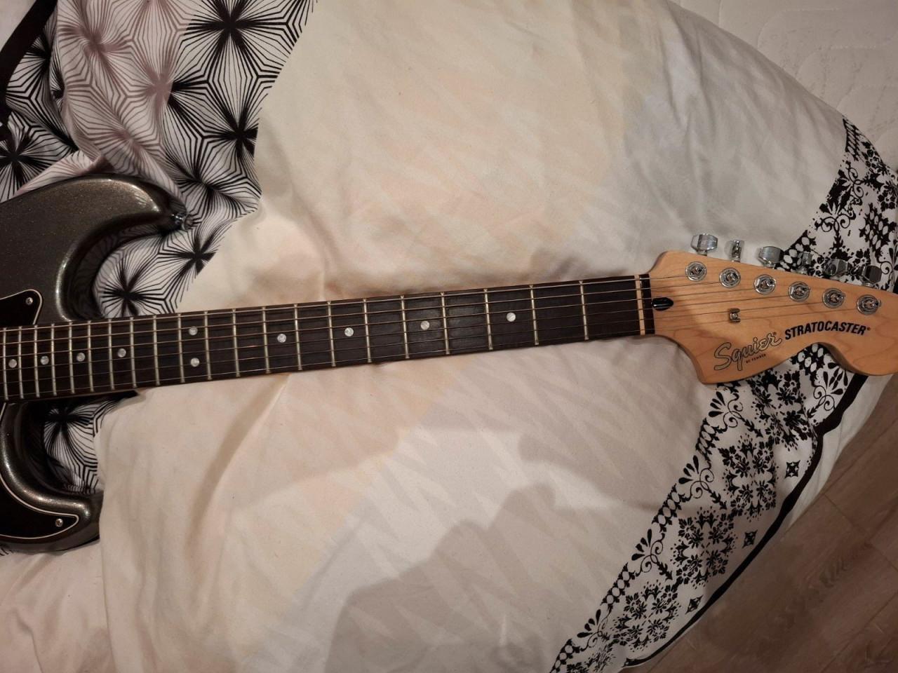 Squier affinity series HH Grijs