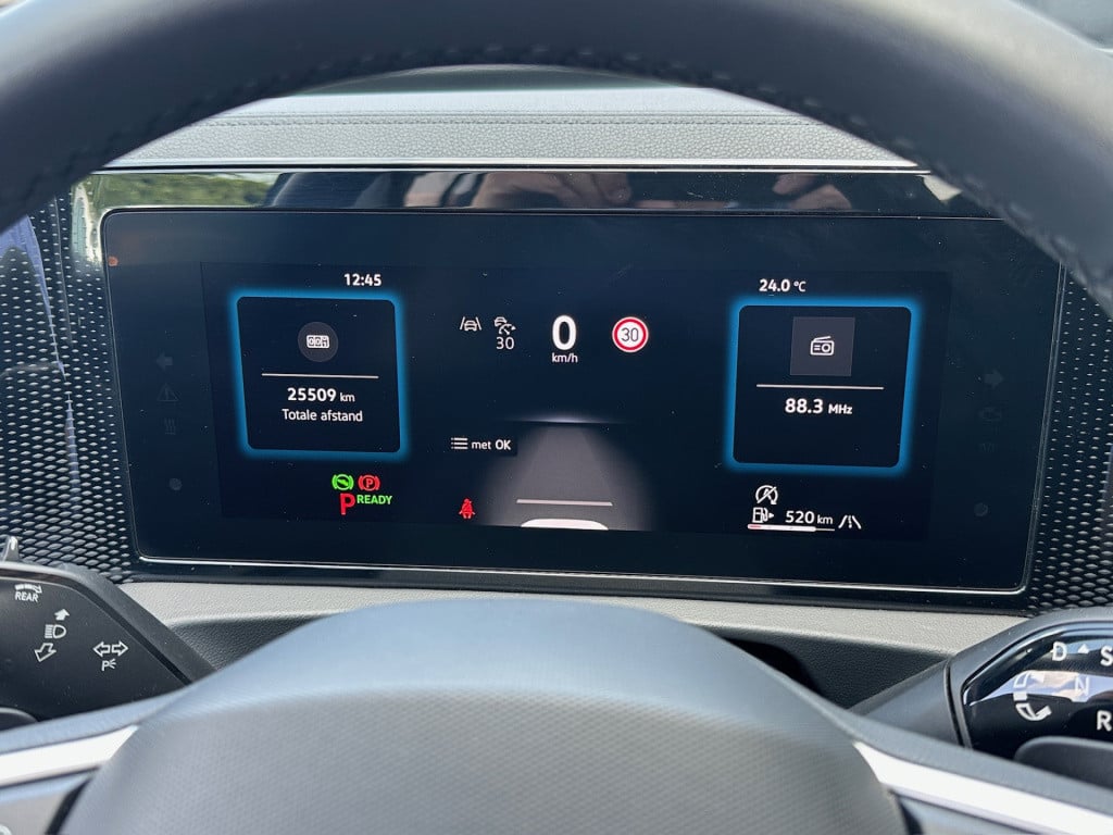 Volkswagen Tiguan 1.5 etsi life | trekhaak | camera | trekhaak | dode hoek 
