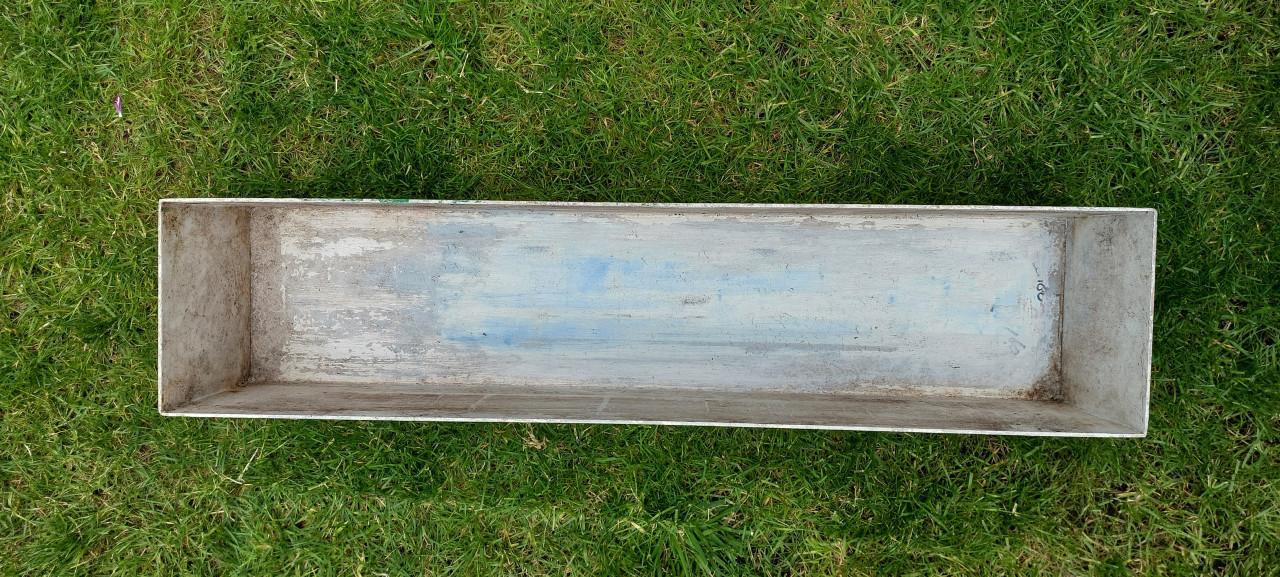 Waterdichte Aluminium Buitenbak voor kunststof Bloembak 81,5 x18,5x16,5 cm.
