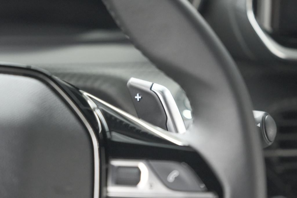 Peugeot 2008 hybrid 136 e-dcs6 allure | 360 camera | adaptieve cruise contr