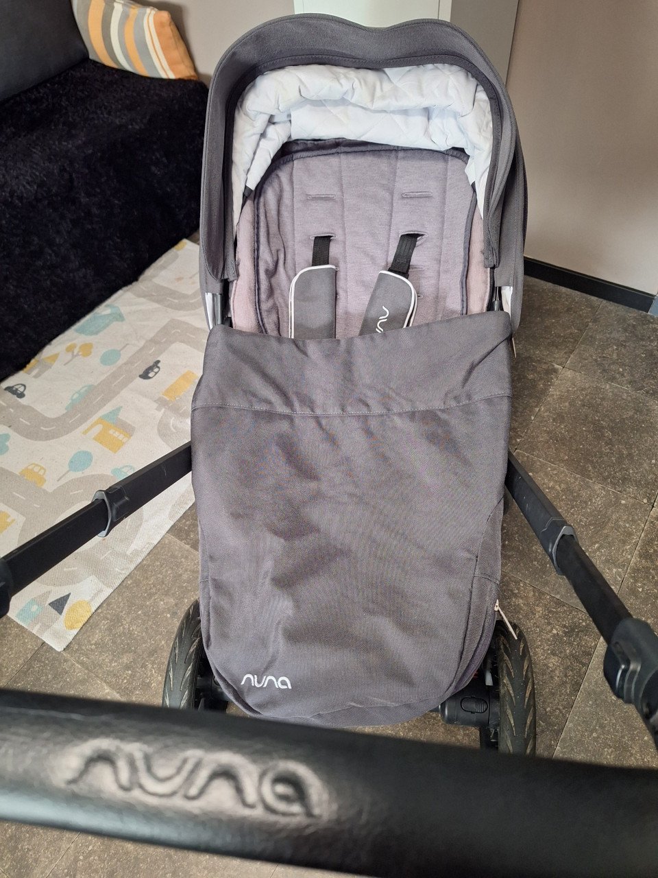 Nuna kinderwagen + maxi cosi antracietgrijs
