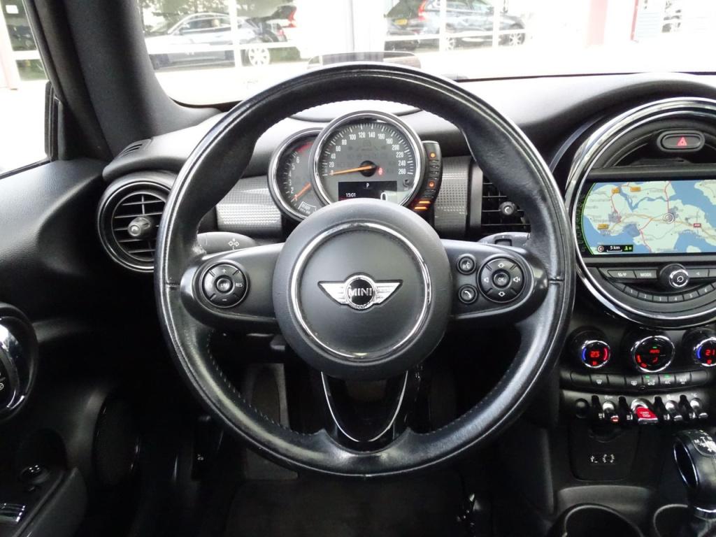 Mini Cooper mini 1.5 chili automaat | hud | pano | led
