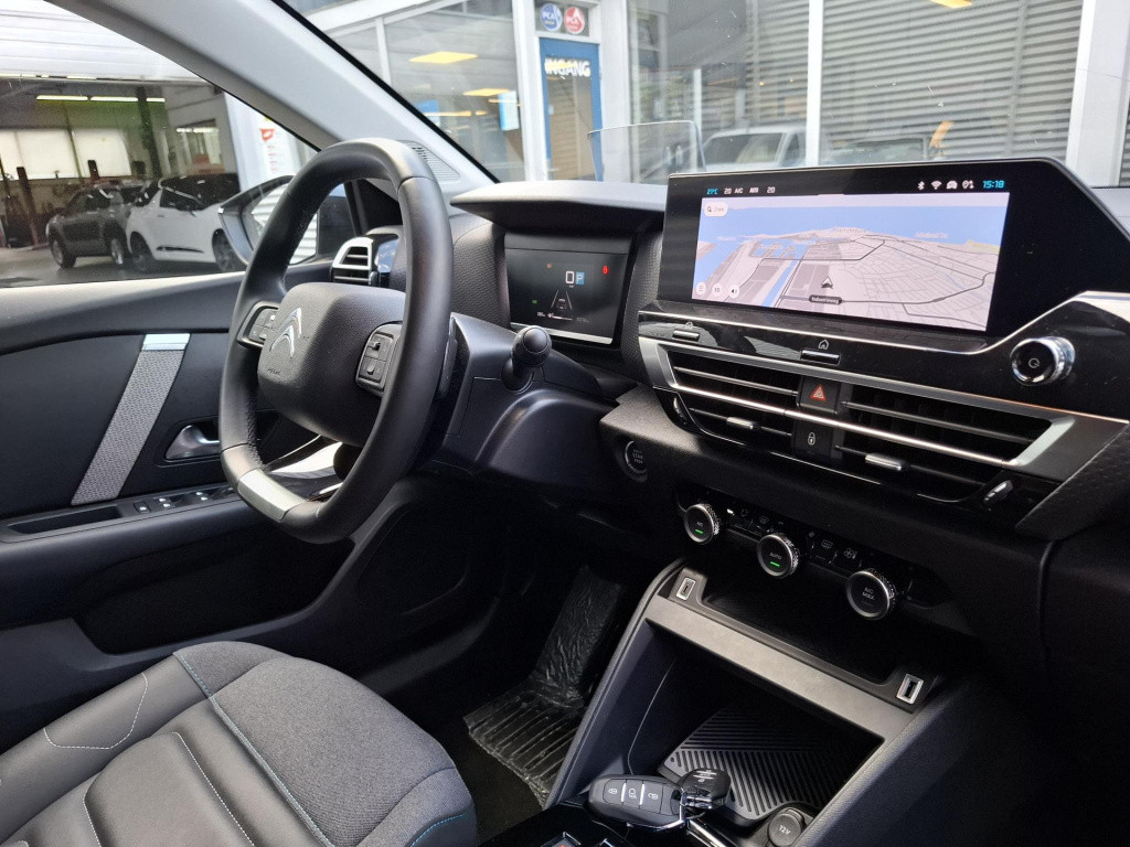 Citroen C4 130 eat8 automaat max clima/lmv/nav/cam