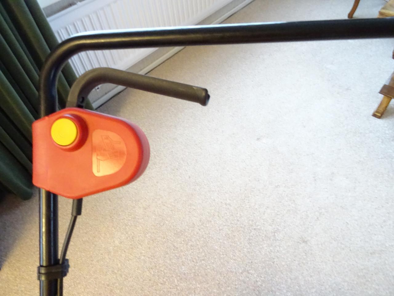 Wolf Campus 1000 V   Verticuteer machine voor  € 85,00