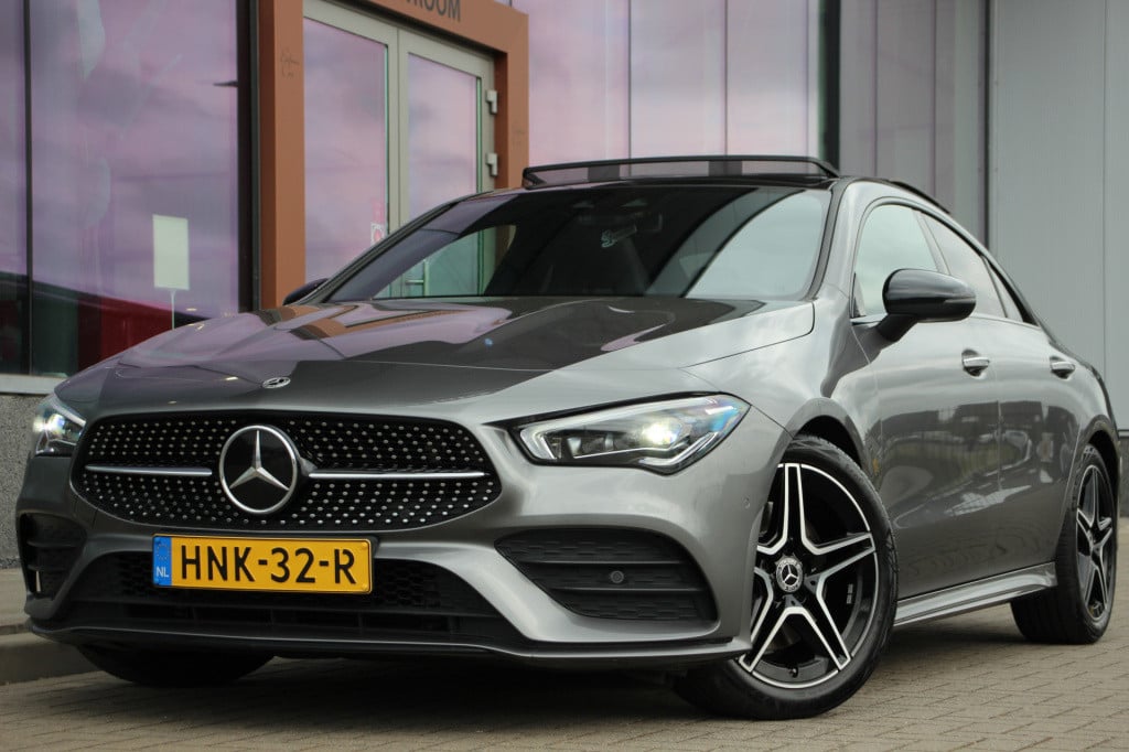 Mercedes-Benz Cla 220 4matic premium plus amg | pano | memory | acc | camer