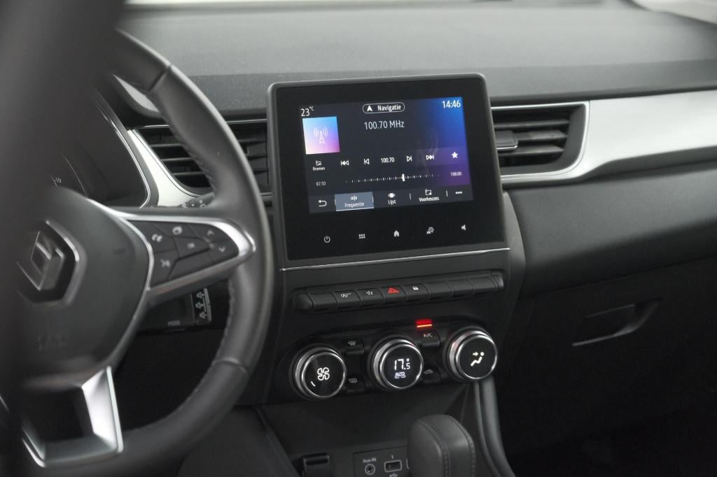 Renault Captur mild hybrid 140 intens | trekhaak | camera | apple carplay |