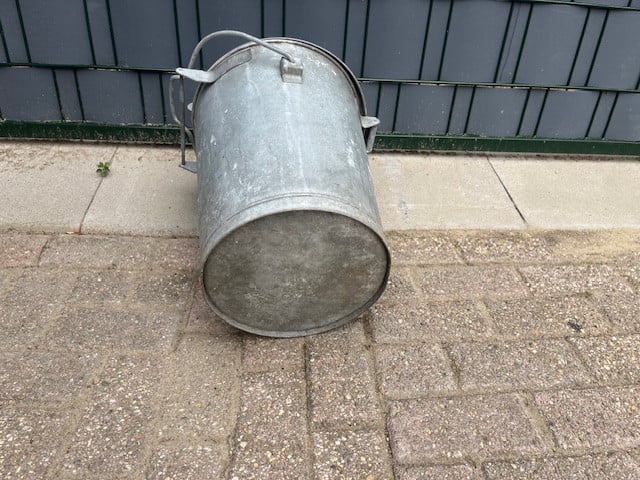 Vuilnisemmer zinken