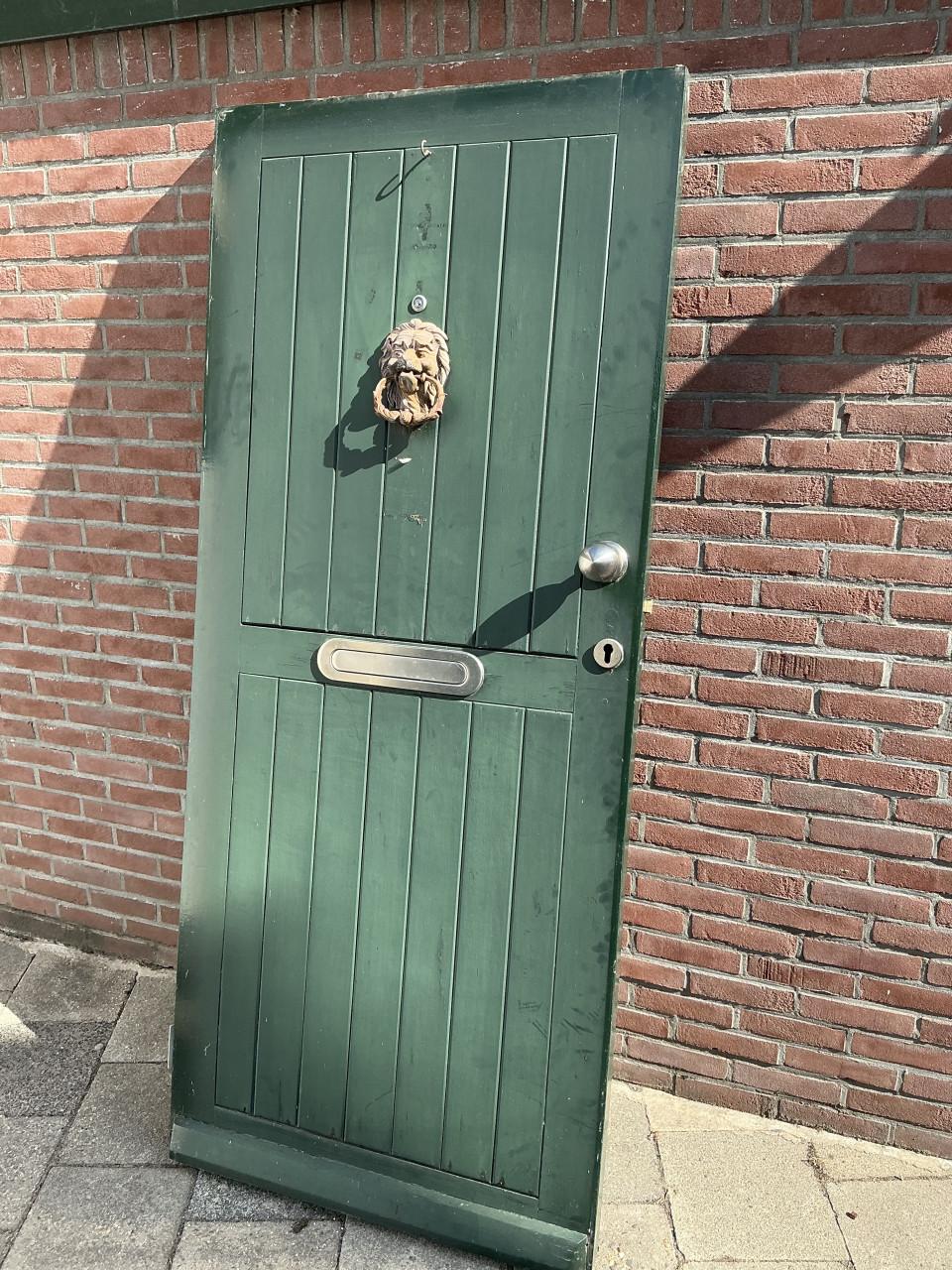 Voordeur (B)