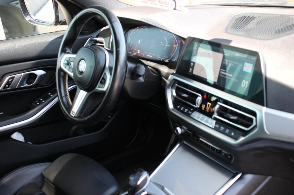 BMW 3-serie touring 320i high executive m pakket | pano | laser | leder