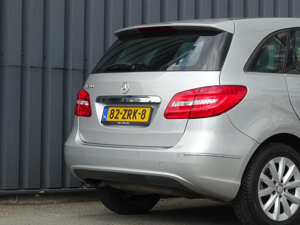 Mercedes-Benz B-Klasse 200 ambition automaat | leder | navi