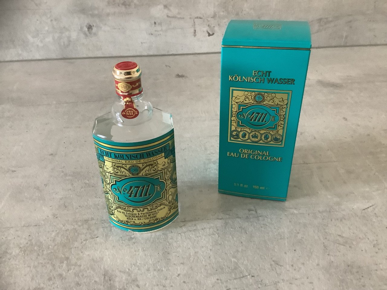 Boldoot Eau de Toilette +/- 75 ml  T.E.A.B