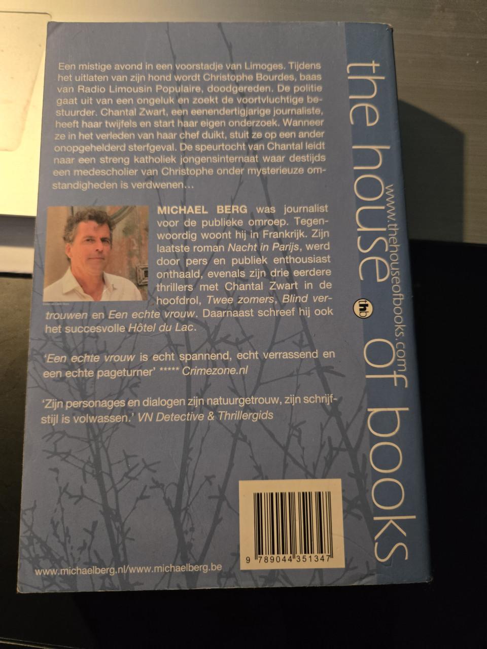 Boek: Een echte vrouw : Michael Berg 2010