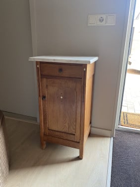 Authentiek kastje