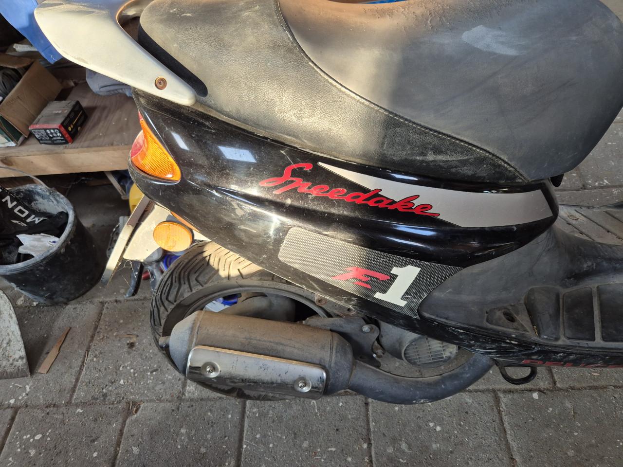 Scooter Peugeot