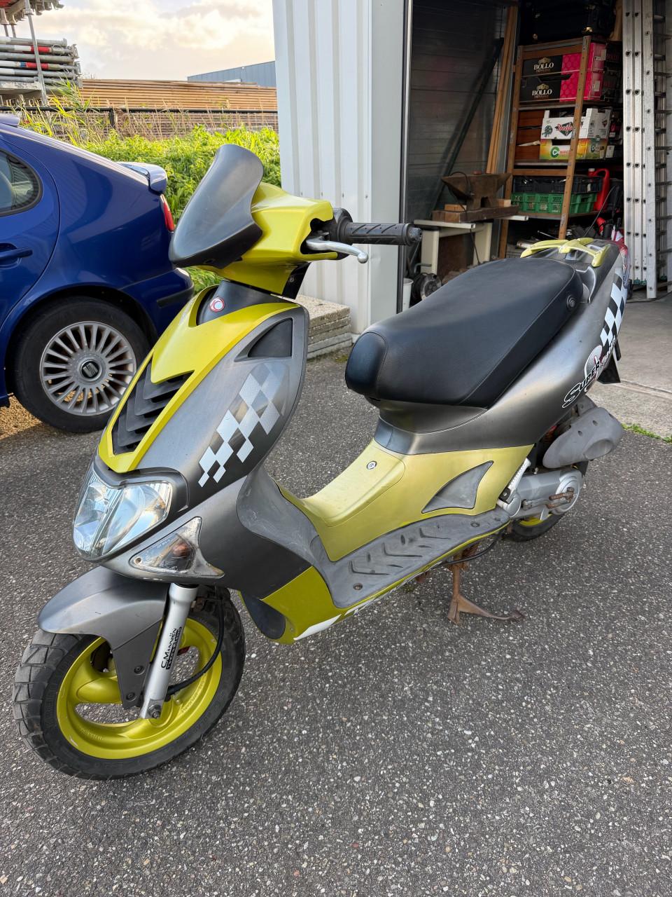 Kymco Super9 Sport