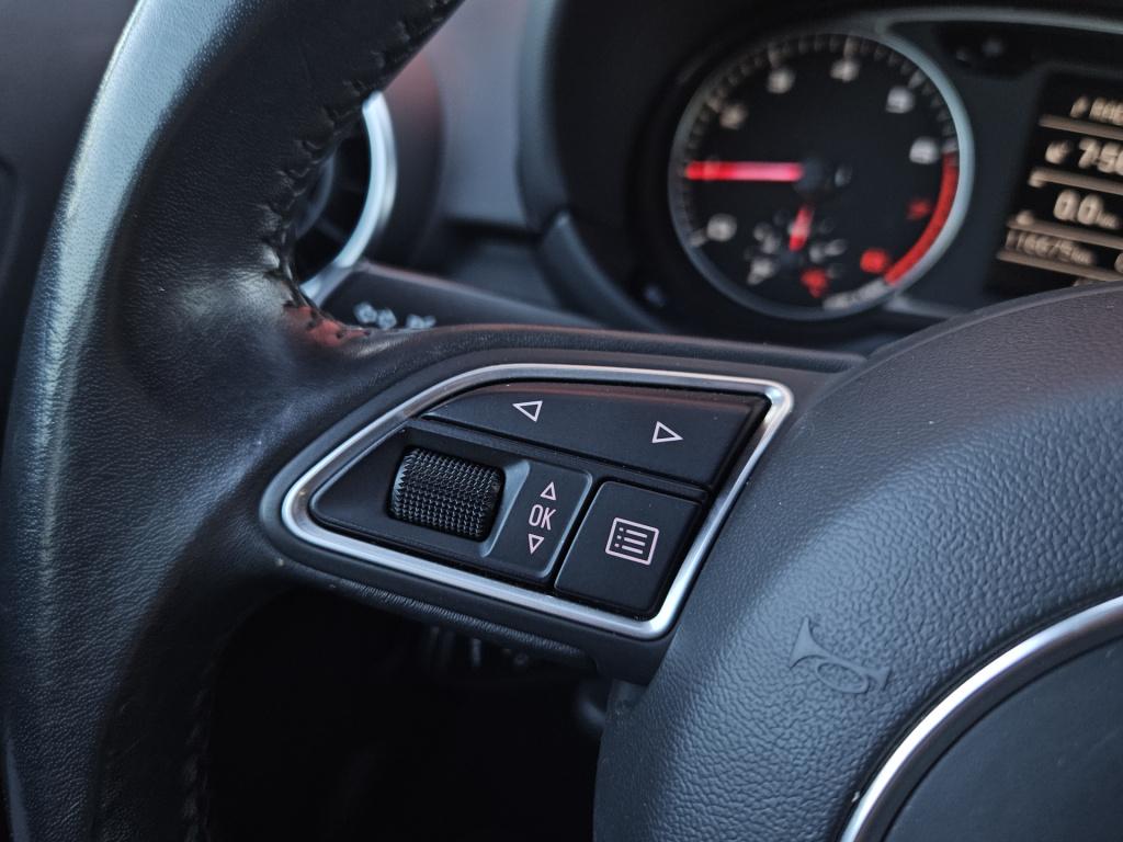 Audi A1 Sportback 1.0 tfsi s-line | cruisec. | bluetooth | navi