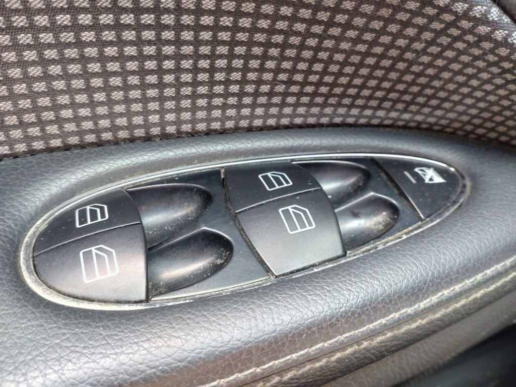 Mercedes-Benz E-Klasse combi 200k avantgarde | automaat