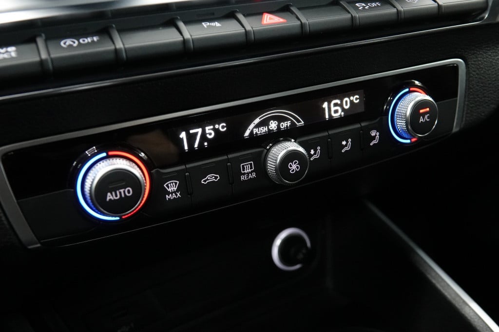 Audi Q2 1.0 tfsi | led | pdc | carplay |