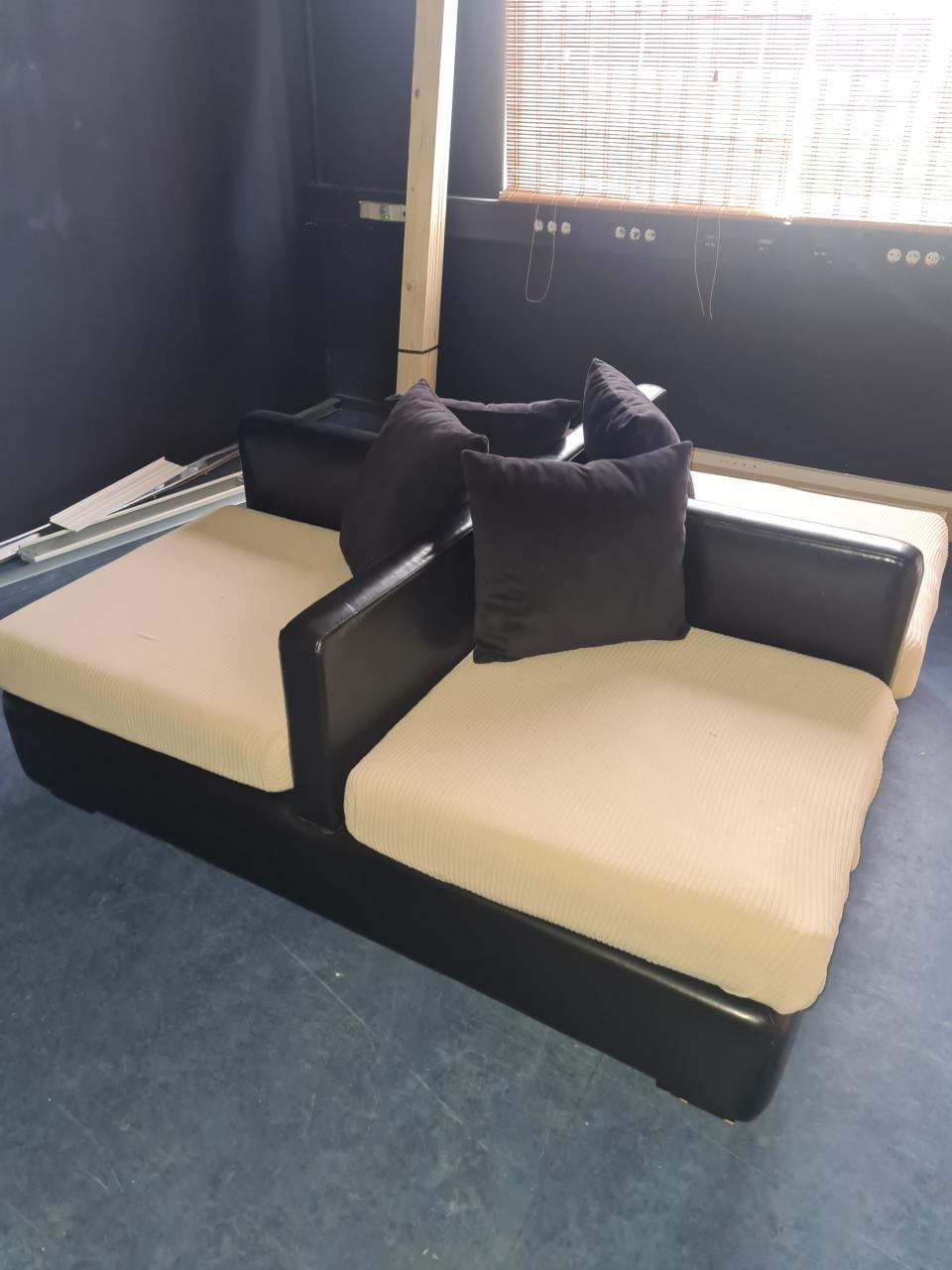 Leuk zitje ....gratis afhalen!!! Moet weg 31-3