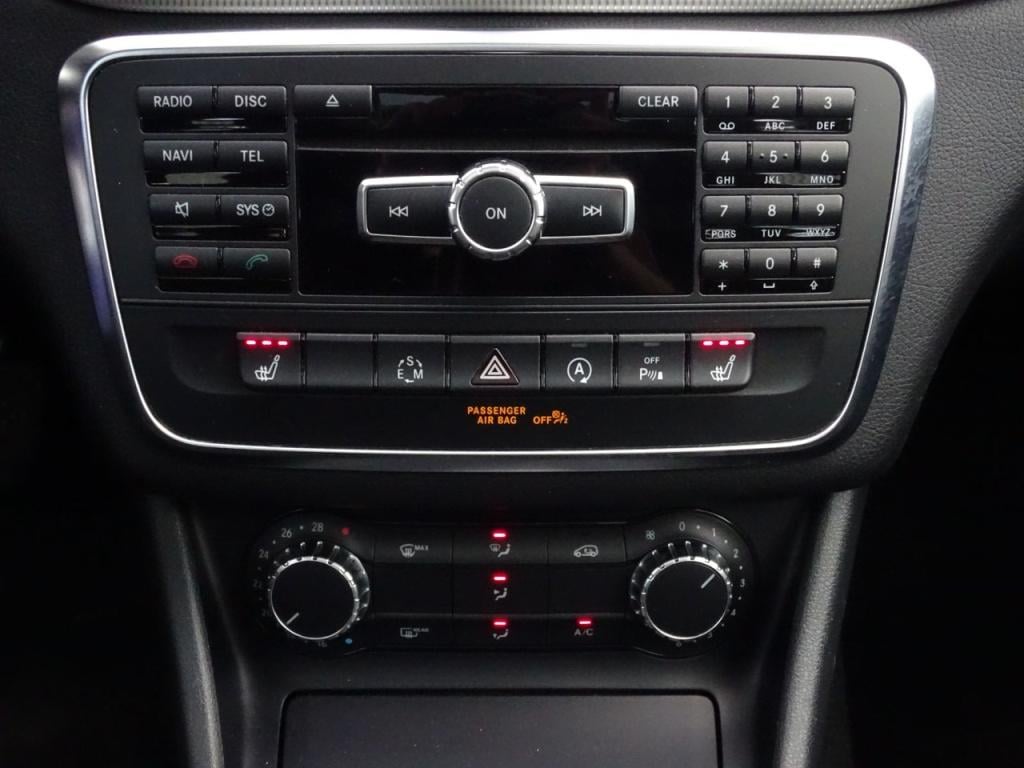 Mercedes-Benz Gla-klasse 200 prestige urban | pano | stoelverwarming